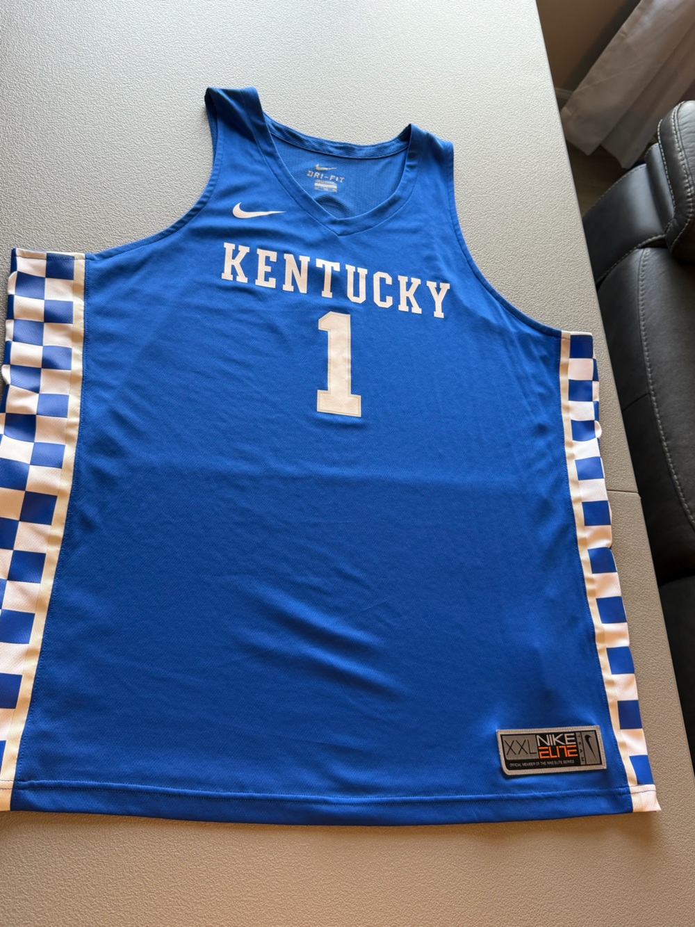 Nike Elite men’s Blue Kentucky Basketball Jersey with White Accents #1 size XXL